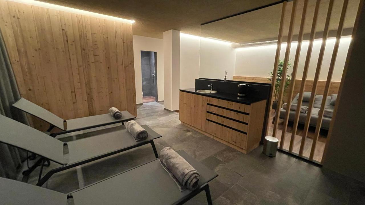 Residence Tantalus Сан Лоренцо ди Себато Екстериор снимка
