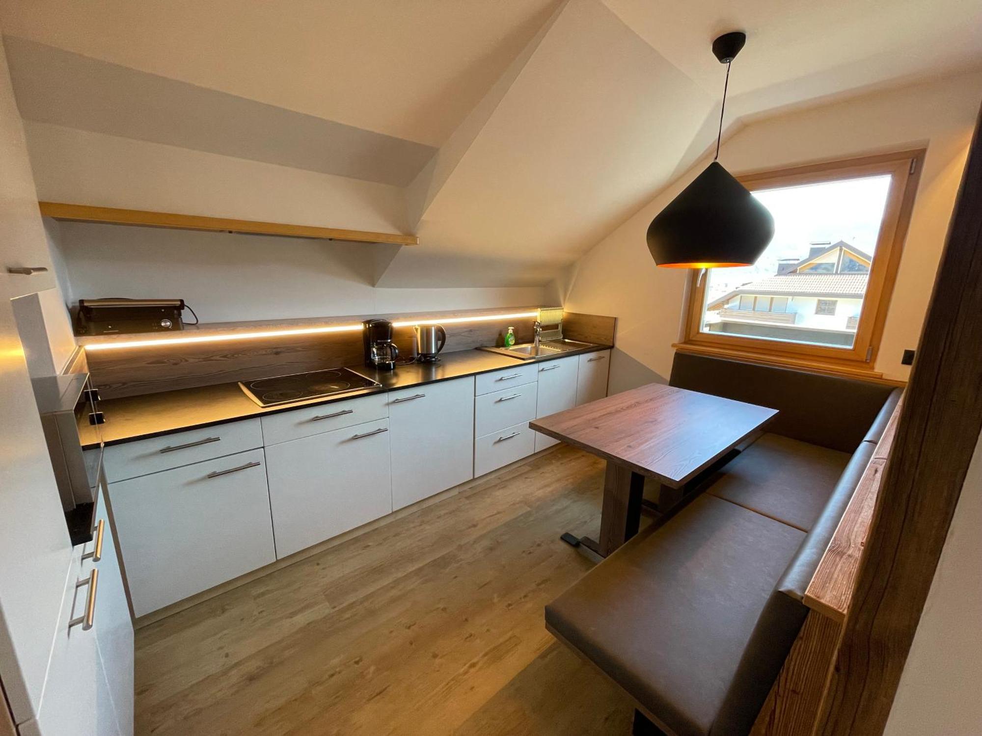 Residence Tantalus Сан Лоренцо ди Себато Екстериор снимка